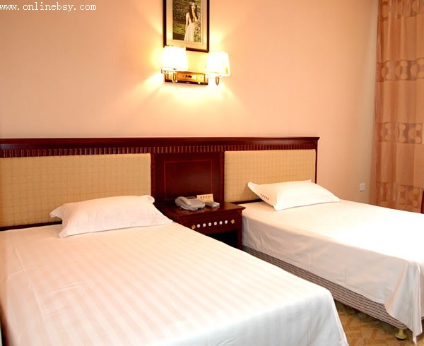 ��Ȼ�ӱ�׼˫�˷�